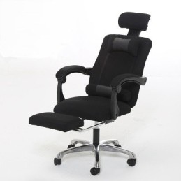 Sedia ergonomica da ufficio nera con poggiapiedi