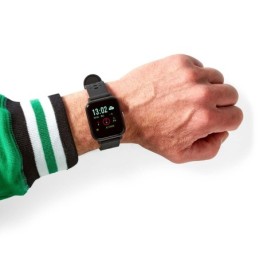 SmartWatch con schermo LCD da 1.4" visualizzazione notifiche e rilevamento frequenza cardiaca IP68
