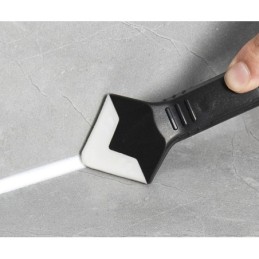 Spatola e raschietto per silicone