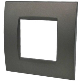 Placca 2 posti testa di moro Soft Touch compatibile Living International