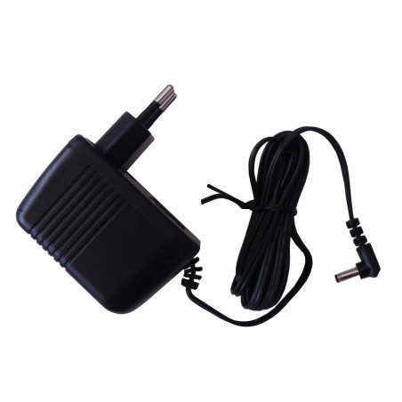 Alimentatore 12V 600mA